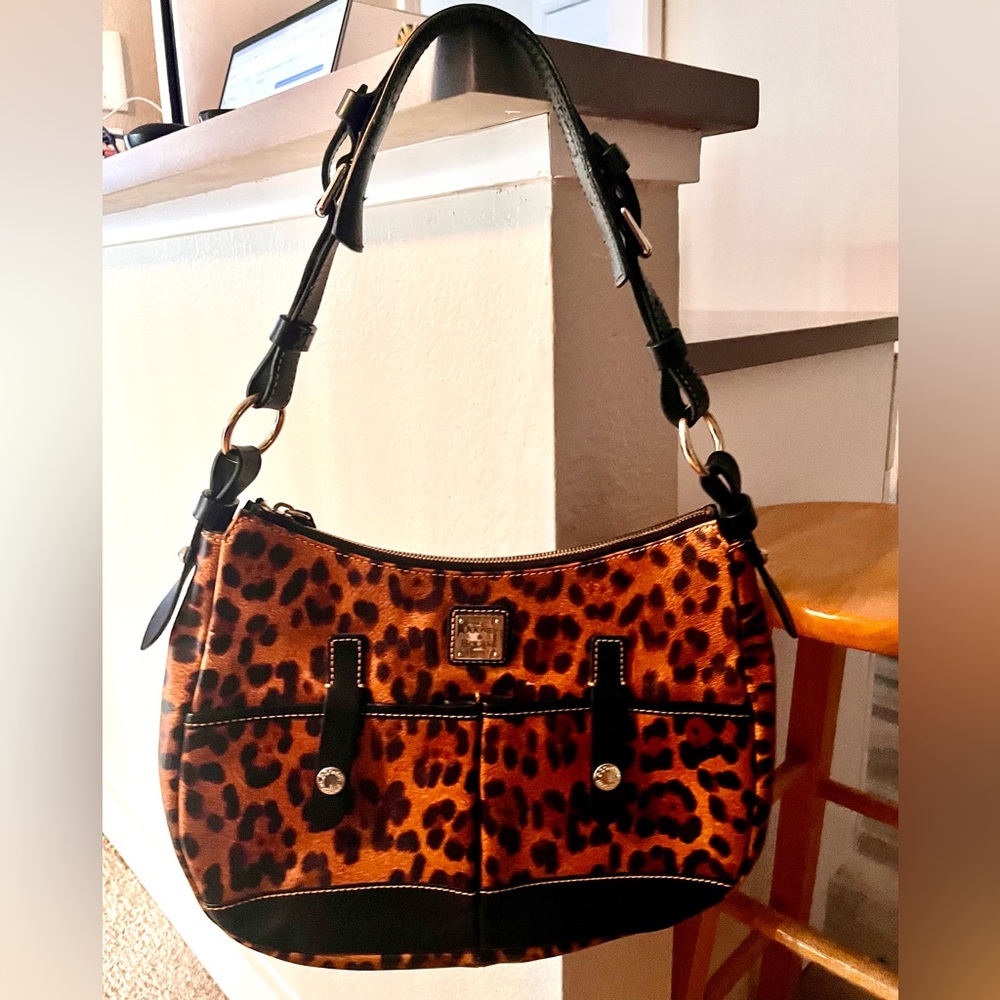 Limited edition DOONEY & BOURKE Leopard Print Shoulder hobo Bag